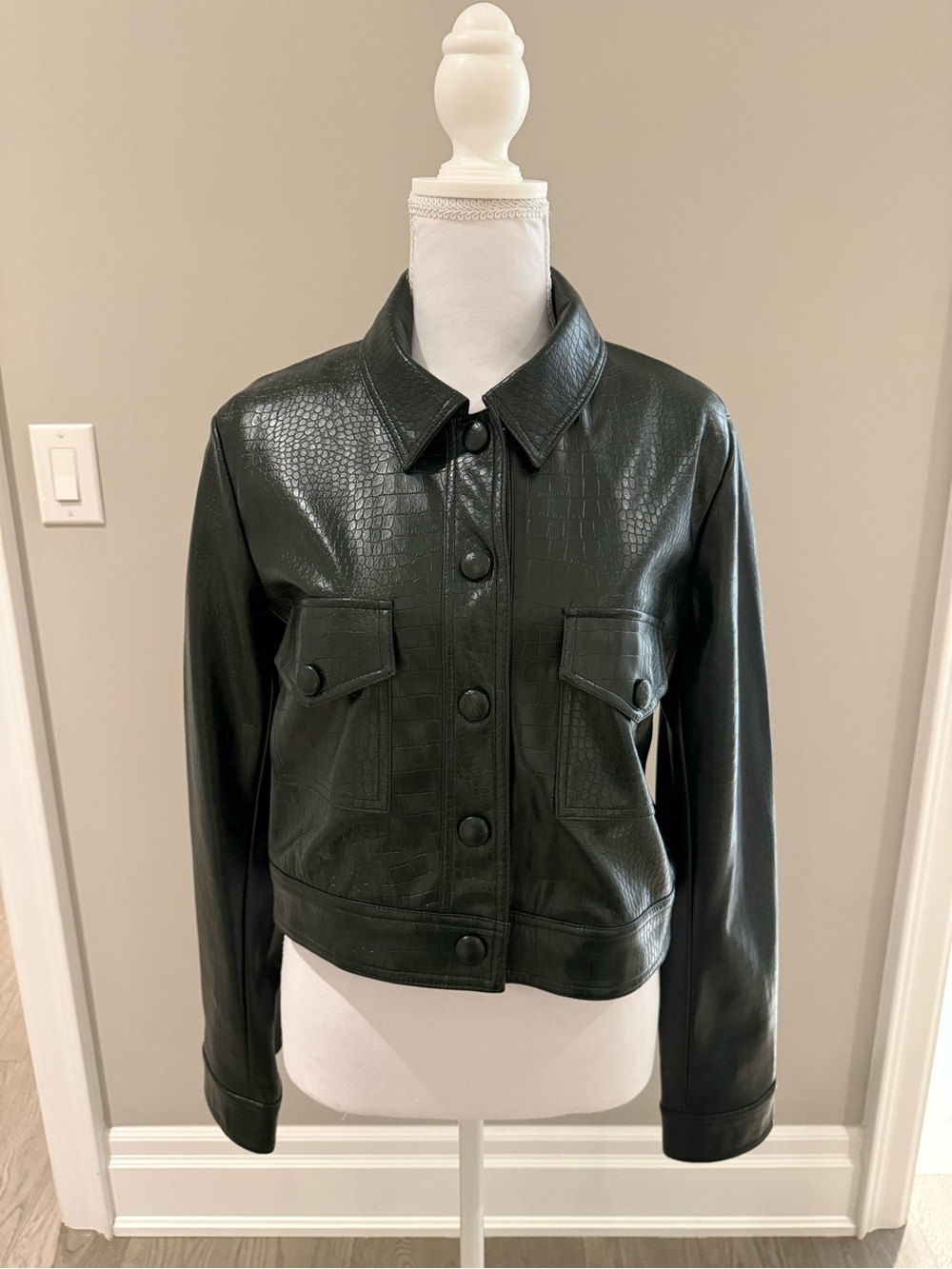 House of Harlow 1960 - Dark Green Faux Leather Croc-Embossed Jacket - Size S